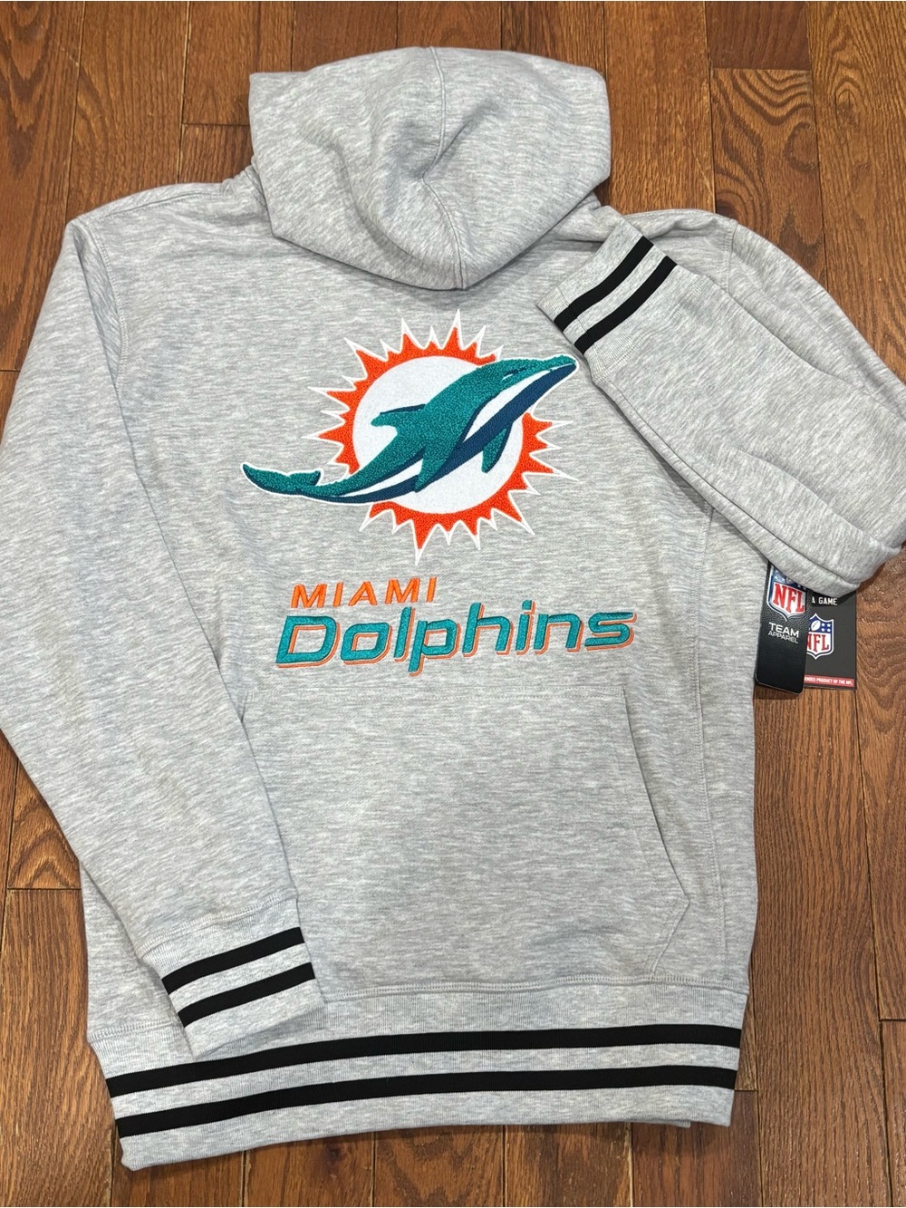 Men’s NFL Miami Dolphins Gray Embroidered Pullover Hoodie, Small